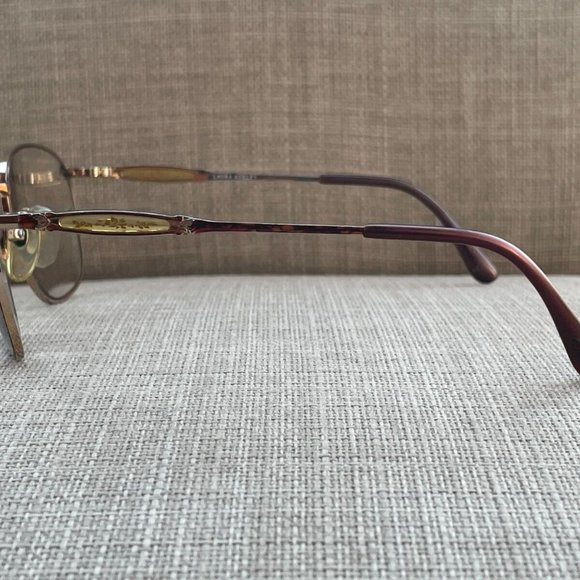 Laura Ashley Ladies Eyeglasses Frame TOPAZ Gold Tone Glasses 55[]18 135 - Picture 9 of 12